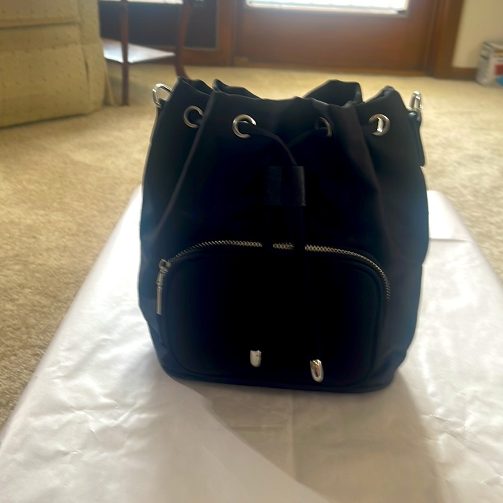 Women’s super cute bag by Canmart. - Picture 2 of 11